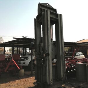 150 TON HYDRAULIC STAND PRESS - R172 500.00