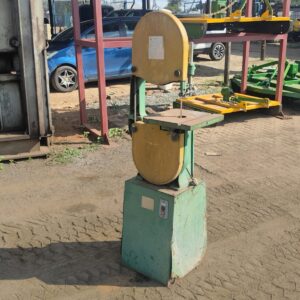 WOODEN BAND SAW- R8 625.00