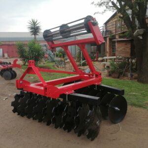 GRASS MASTER 9X9 OFFSET DISCS WITH ROLLERS - R40 250.00