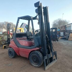 FORKLIFT FOR PARTS - R20 700.00