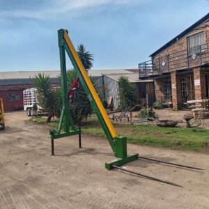 BRAND NEW HYDRAULIC BALE FORKS - R32 200.00